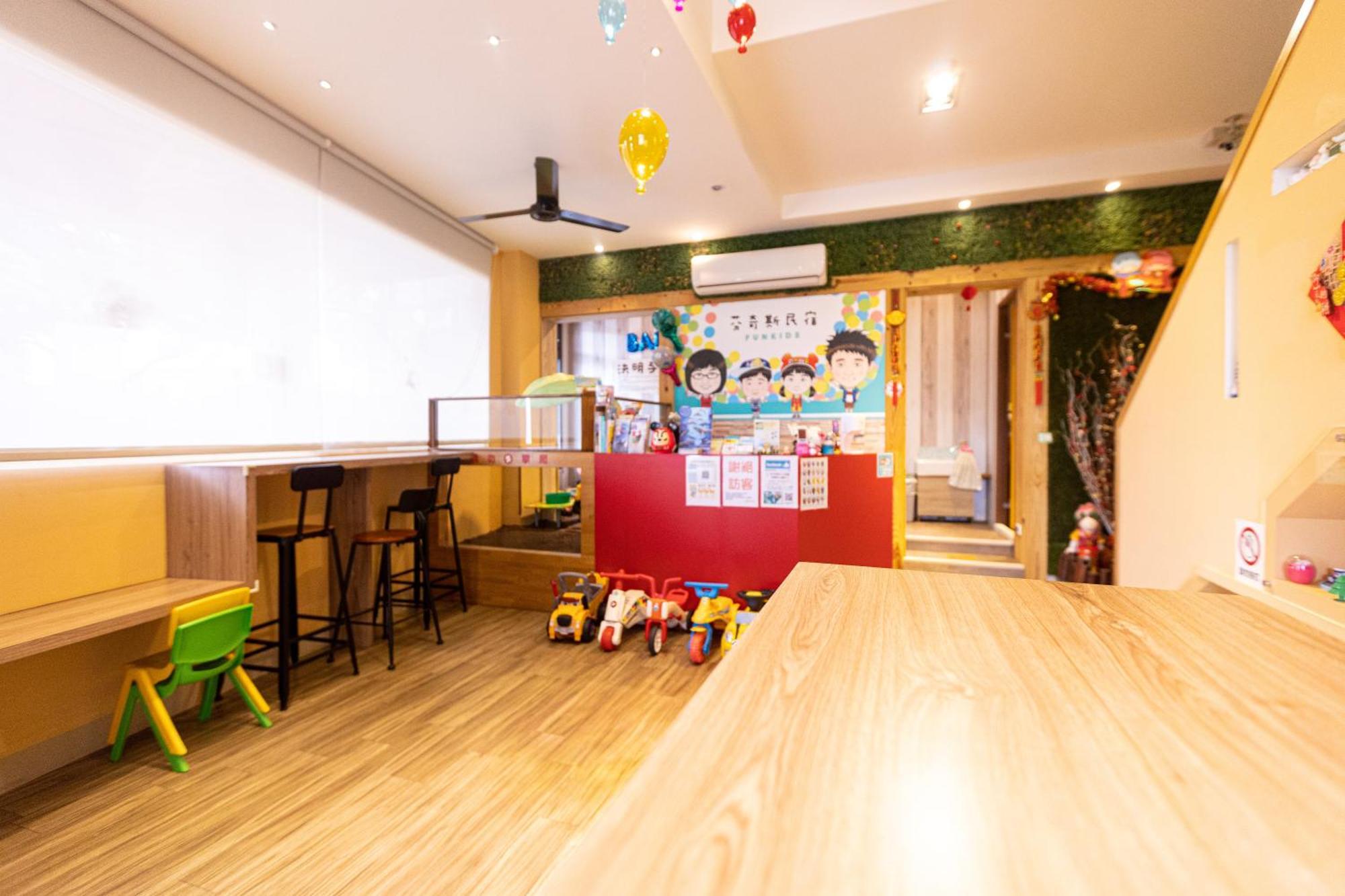 Fun Kids B&B Città di Hualien Esterno foto